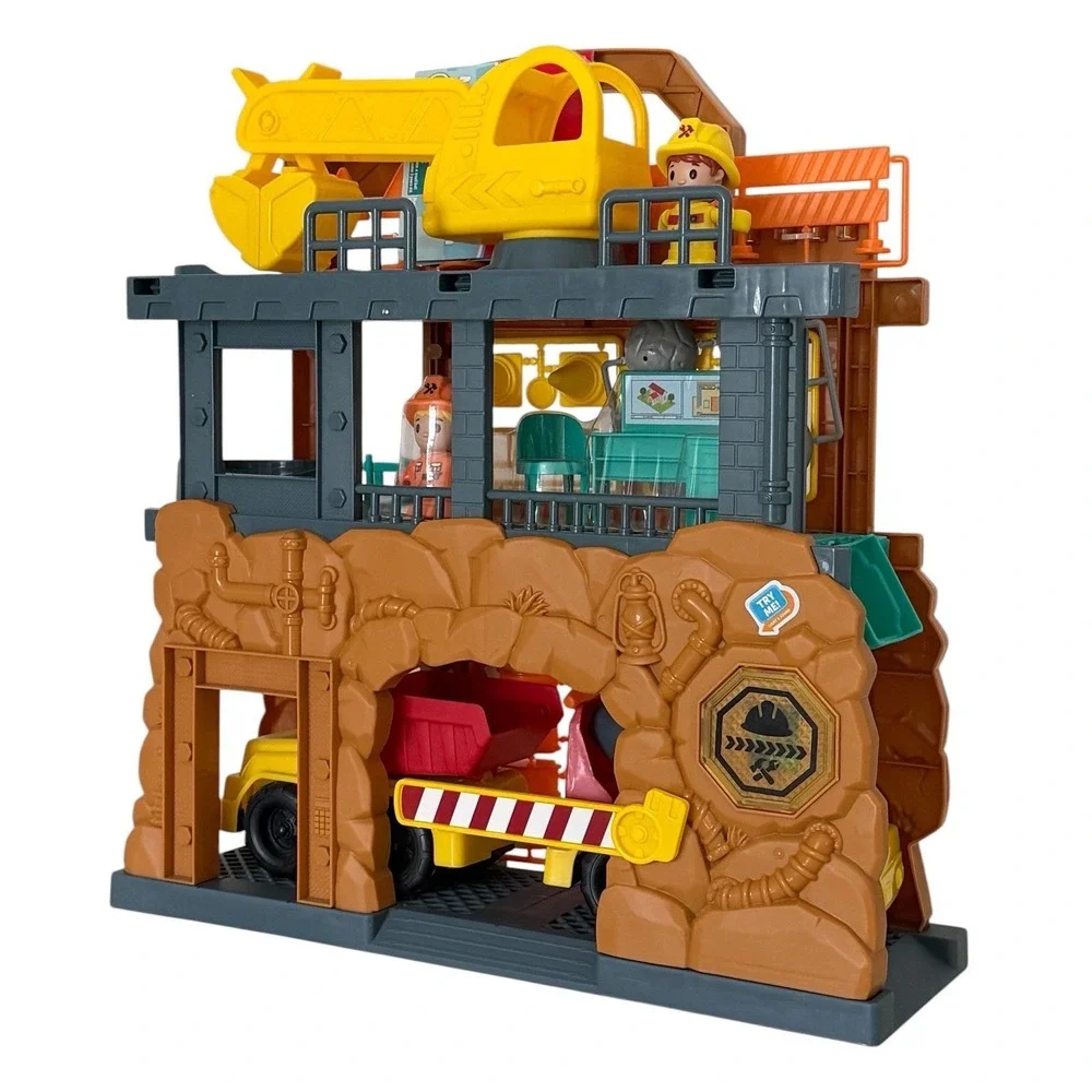 Kid Connection Mega Construction Site Play Set 33 Pieces Light & Sound NEW